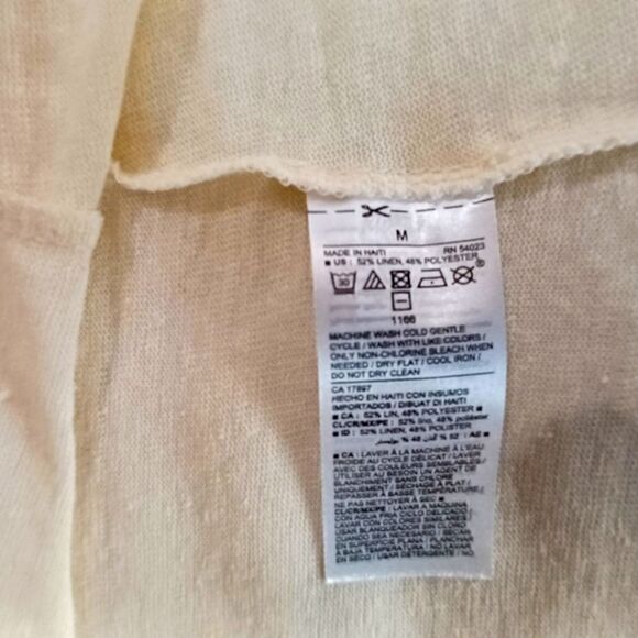 Old Navy NWT twist front V-neck top - Picture 6 of 7